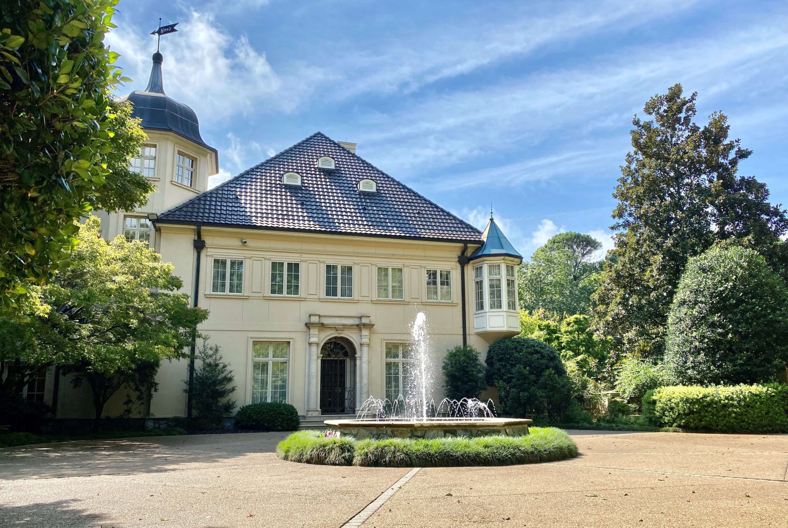 Homepage The Halle Foundation